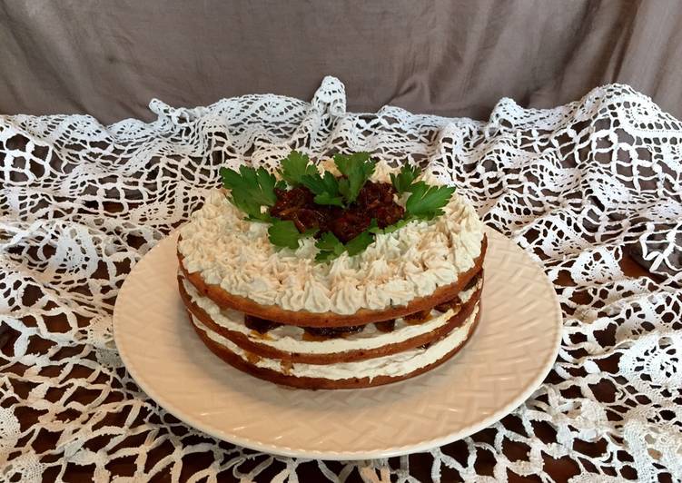 Recetta di Premiato Nuda salata con mousse al tonno e peperoni caramellati