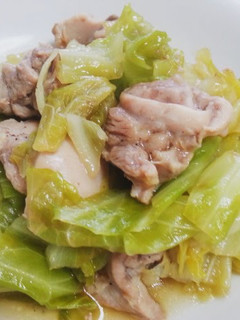 A picture of Easy Chicken Stock Flavored Chicken & Cabbage.