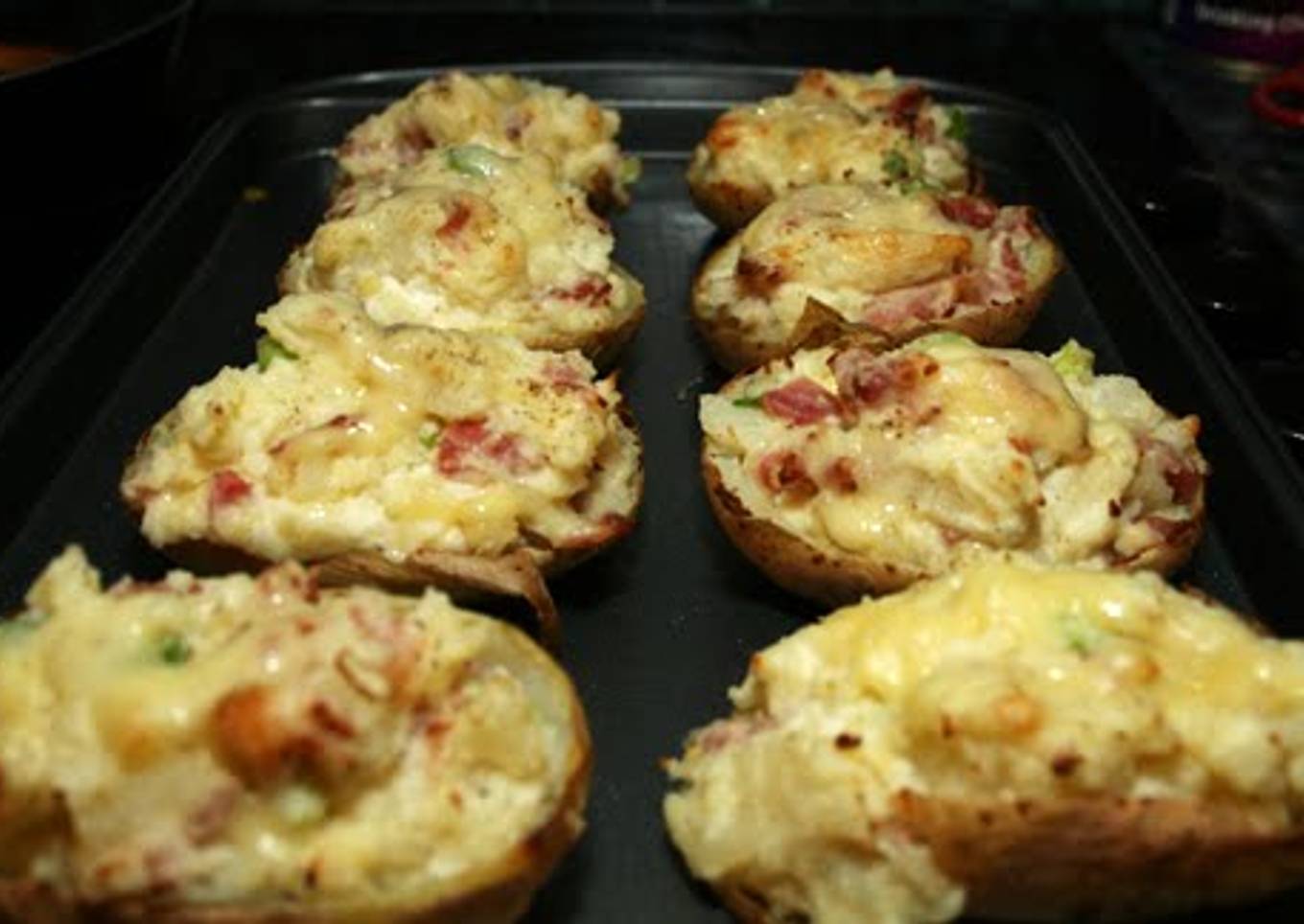 Stuffed baked potatoes
