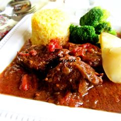 A picture of Beef Simmered In Beer.