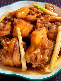 Hình của món Gà rô ti nước dừa.