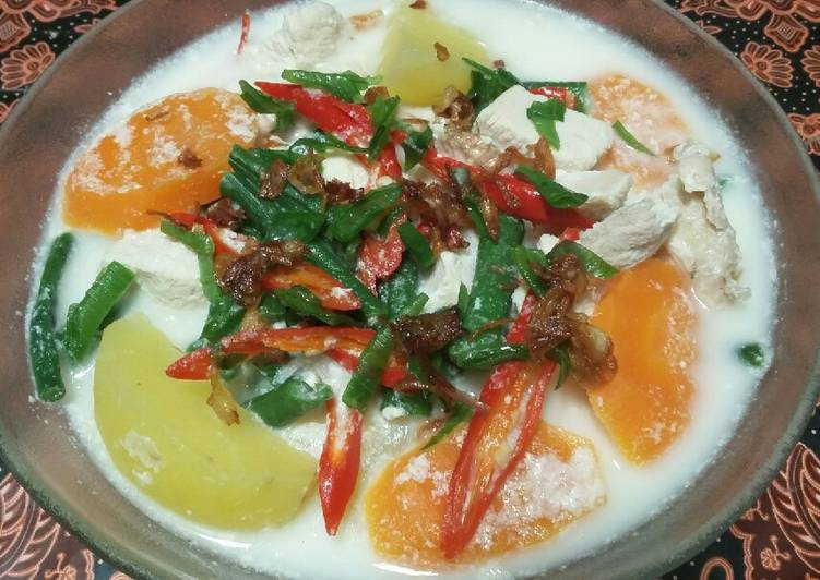 Lodeh kuah susu