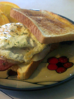 A picture of Easy Breakfast Sandwich.