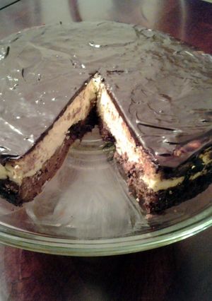A picture of Chocolate and Vanilla Layered Crustless Cheesecake.