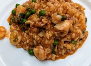 Foto principal de Arroz caldoso con gambas y calamares