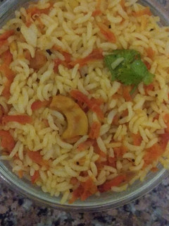 கேரட் சாதம் (carrot saatham recipe in tamil) செய்முறை முக்கிய புகைப்படம்