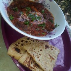 A picture of Lauki Paneer Kofta Curry.