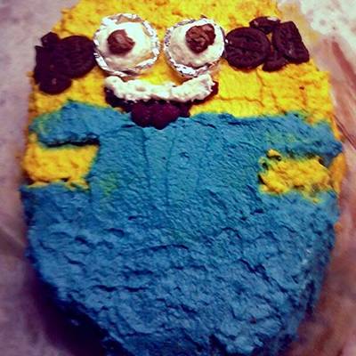 Minion Theme Cake 01, - Just Bake-thanhphatduhoc.com.vn