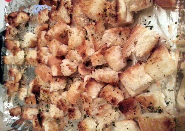 How to Make Speedy Croutons