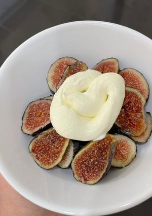 Una foto de Higos con crema