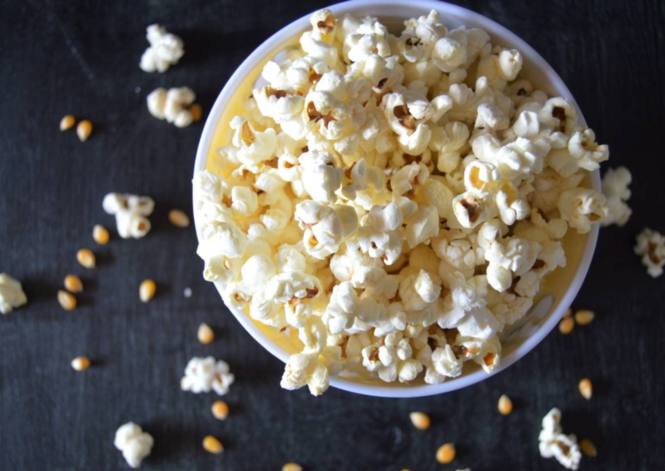 Hot and Tasty POPCORN