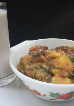 A picture of Coconut potato porridge.