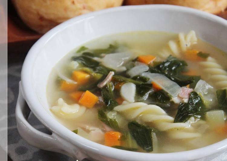 My Grandma Love This Tasty Soup with Celery Leaves