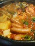Our Family's Bouillabaisse-style Tomato Hot Pot