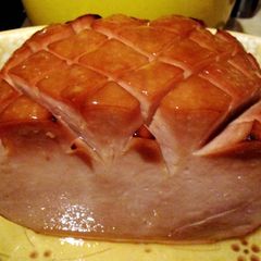 A picture of Bourbon-apple glaze for roasted chicken, turkey or ham.