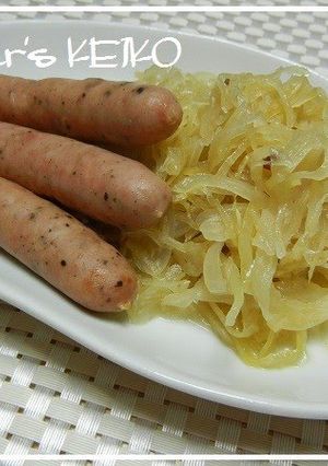 A picture of Farmhouse Recipe: Simmered Sauerkraut.