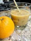 Banana, Orange, and Raisin Smoothie