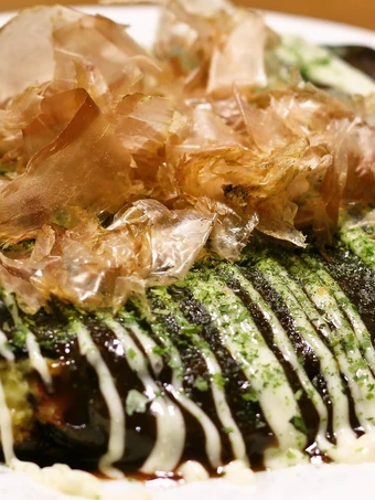 Easy Steps to Make Seafood Delight! Okonomiyaki with Yamaimo the So Delicious Perfect