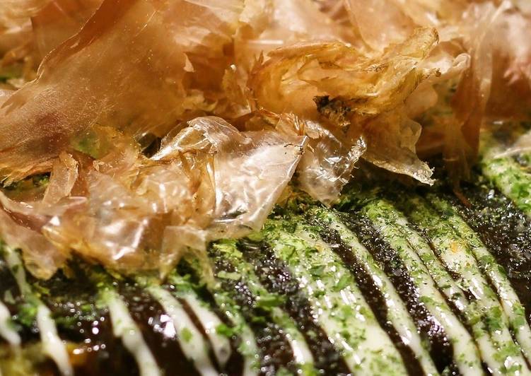 Steps to Prepare Ultimate Seafood Delight! Okonomiyaki with Yamaimo