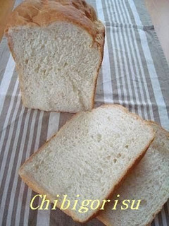 A picture of Simple Loaf Bread Using a Bread Machine.