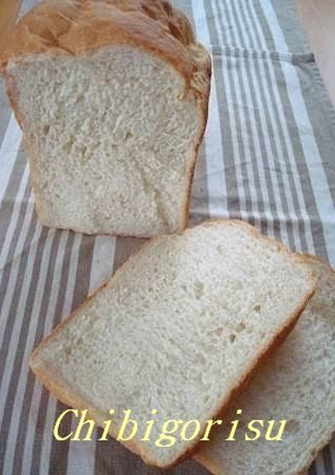 A picture of Simple Loaf Bread Using a Bread Machine.