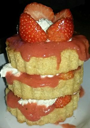 A picture of Sig's Strawberry Tower.