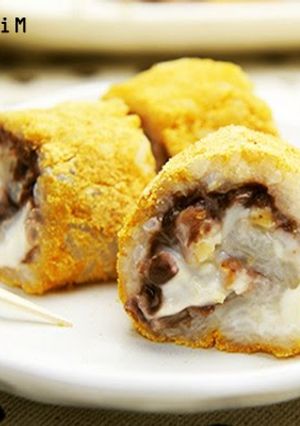 A picture of Rolled-Up Ohagi with Walnuts and Cheese.