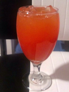 A picture of Kathy's Amazing Sex on the Beach Drink.