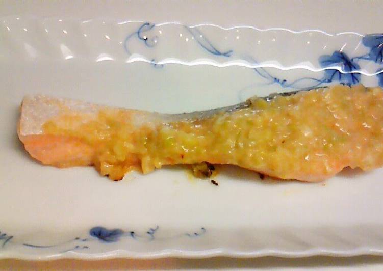 Step-by-Step Guide to Make Speedy Easy!  Salmon Fried in Leek Miso Paste