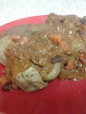 Easy Steps to Make Beef Chili Con Carne over Baked Potato the So Delicious Really delicious