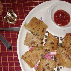 A picture of Roti Bhakarwadi.
