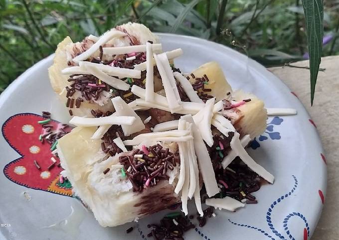 Singkong kukus tabur coklat keju