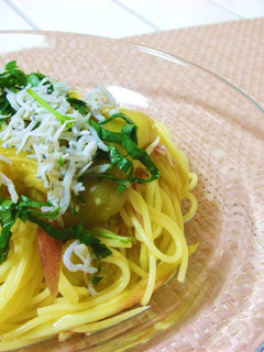 A picture of Yuzu Pepper Chilled Pasta with Grilled Eggplant.