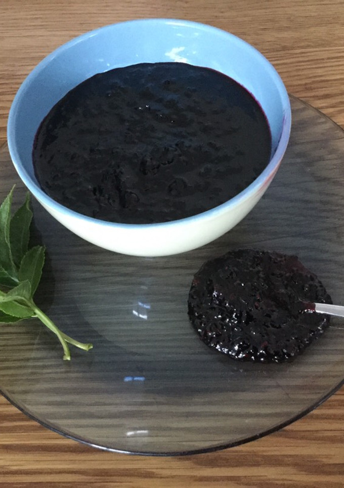 Una foto de Mermelada de saúco