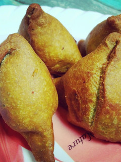 ग्रीन समोसे हरा भरा पालक पनीर समोसा रेसिपी मुख्य फोटो