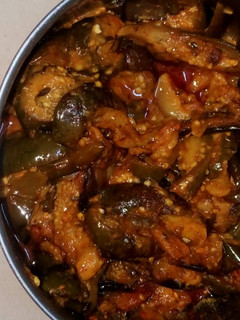मसाला बैंगन(baingan ki recipe in hindi) रेसिपी मुख्य फोटो
