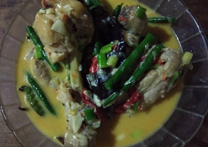 Opor Ayam Tanpa Bumbu Uleg