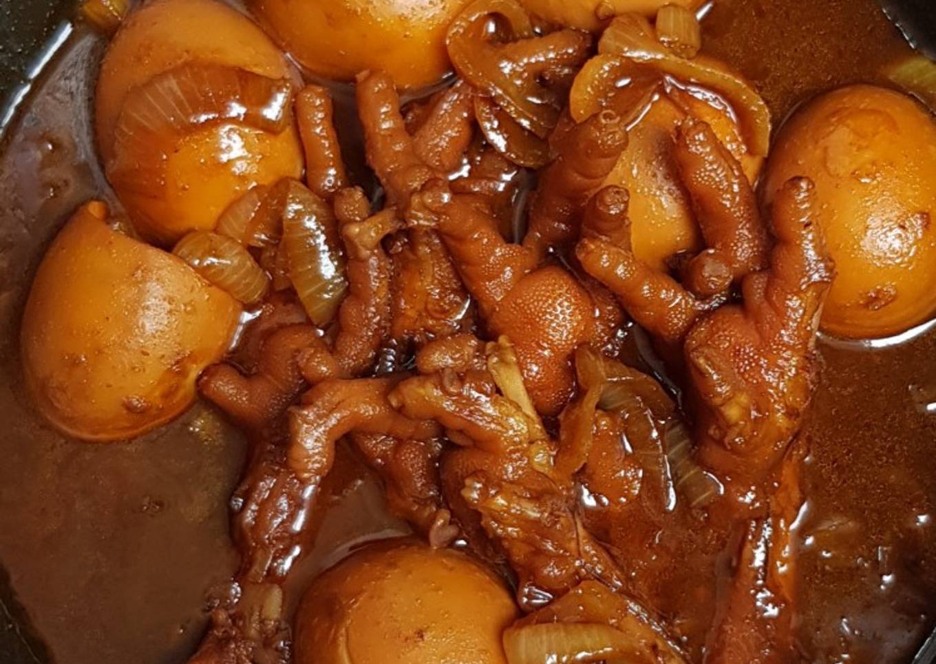 Ceker telur kecap pedas