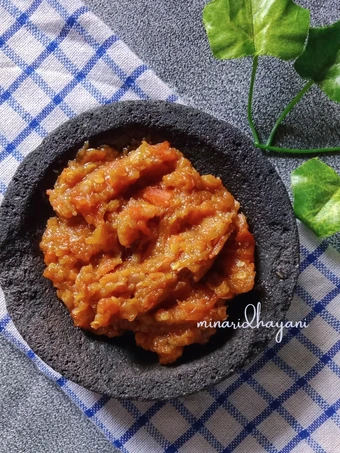 Langkah Mudah untuk Membikin Resep Resep Sambal : Sambal Terasi Matang yang Bisa Manjain Lidah Anti Ribet, Menggugah Selera