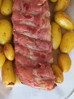 Una foto de Costillas al horno con patatas