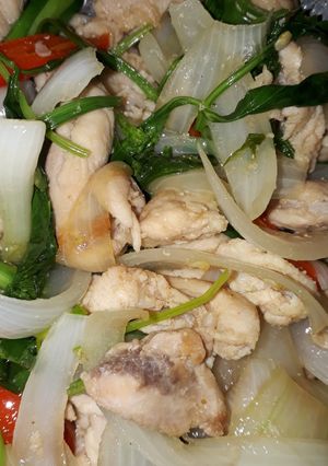 รูปของ ไก่ผัดขึ้นฉ่าย
