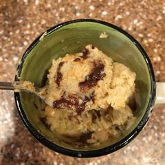 A picture of Sexy Elvis Mug Cake.