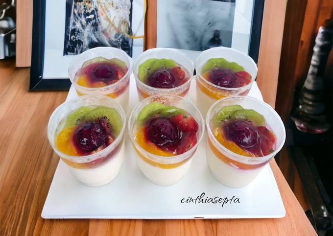 Resep Puding Buah Cup Oleh Cinthia Septa Cookpad