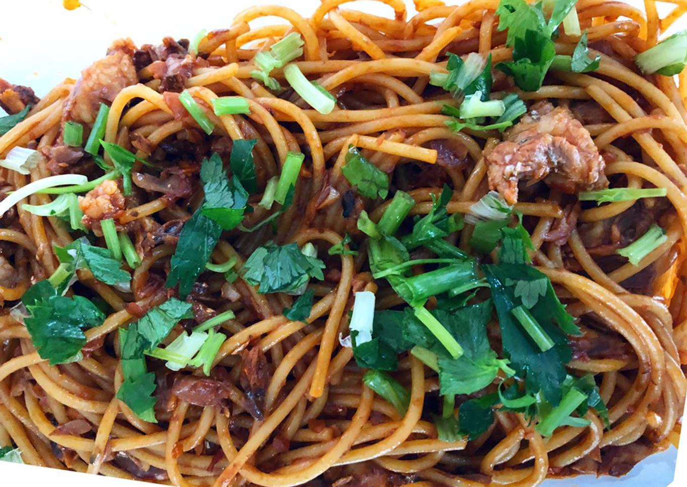 Spaghetti, mackerel, dalam, pewter and daguing