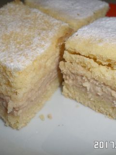 Szőlőkrémes sütemény recept fotója