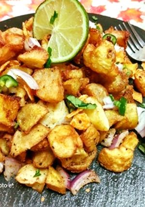 A picture of Delhi Wali Aloo Chaat.
