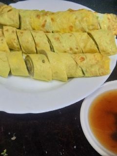 A picture of Rolled Fish Egg.