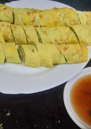 A picture of Rolled Fish Egg.