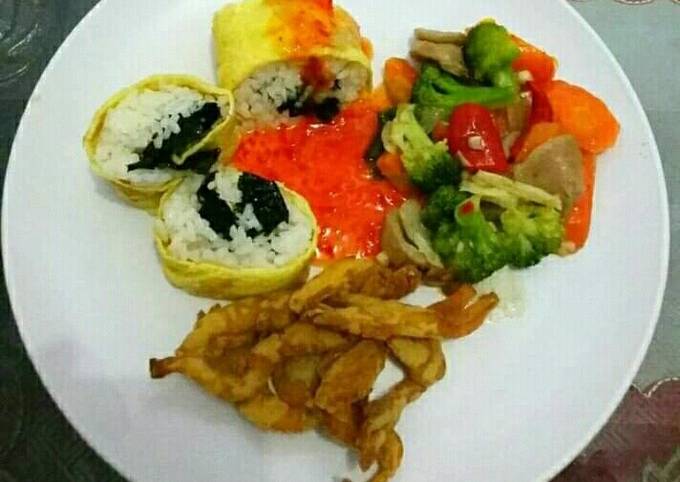 Sushi telur, jamur krispi, capcay sc bangkok