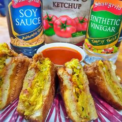 A picture of Egg Potato Sandwich.